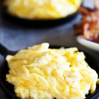 https://iamhomesteader.com/wp-content/uploads/2017/03/country-buttermilk-scrambled-eggs-2a-343x343.jpg