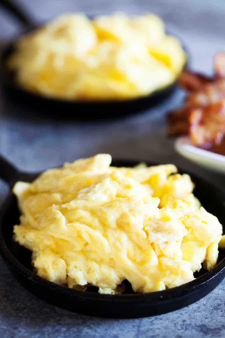 How To Make The Absolute Best Scrambled Eggs - Belly Full