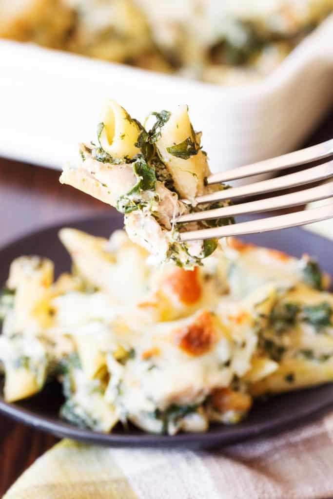 Cheesy Spinach Dip Chicken Pasta