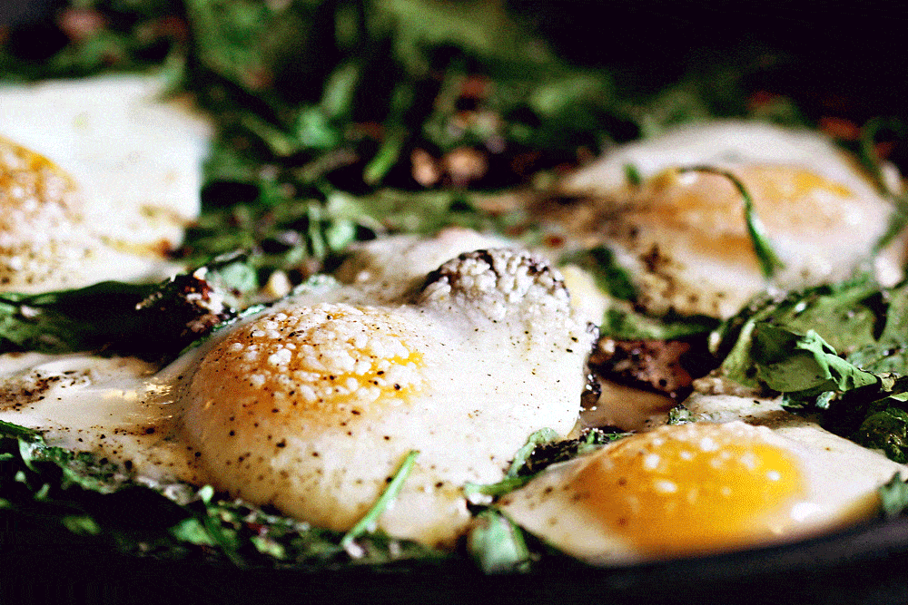 Breakfast Skillet - Eggs, Spinach and Mushrooms - My Kitchen Escapades