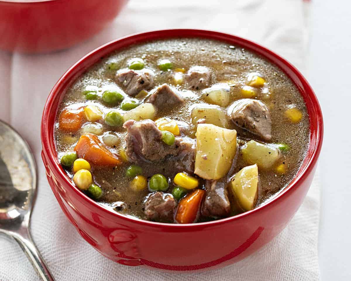 Crockpot Beef Pot Pie in a Red Bowl