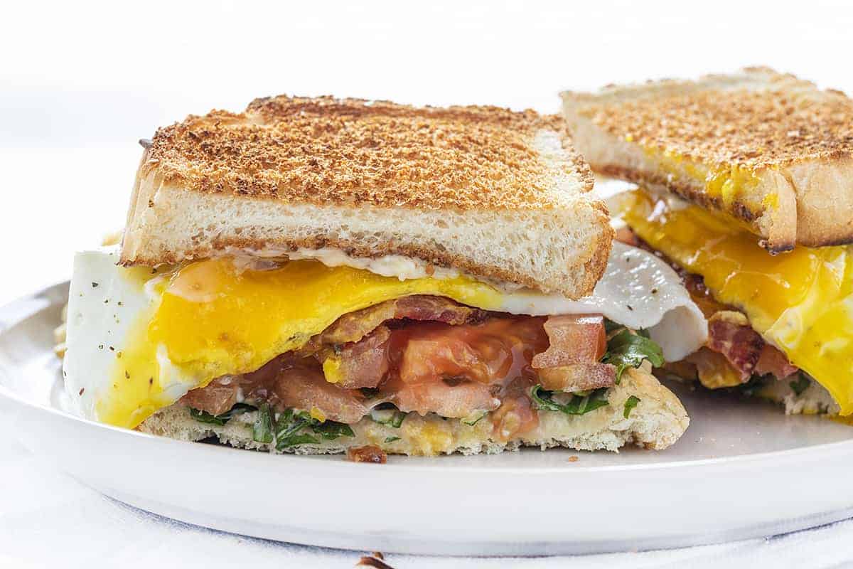 Fried Egg BLT - I Am Homesteader