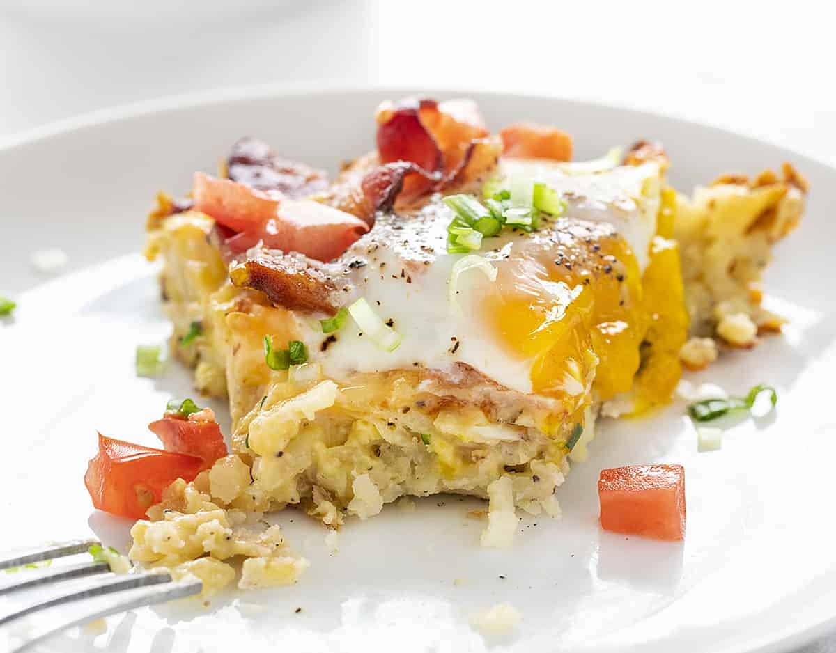 Egg, Hash Brown & Bacon Breakfast Skillet