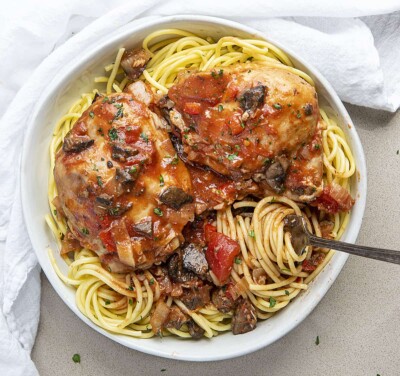 Slow Cooker Chicken Cacciatore - I Am Homesteader