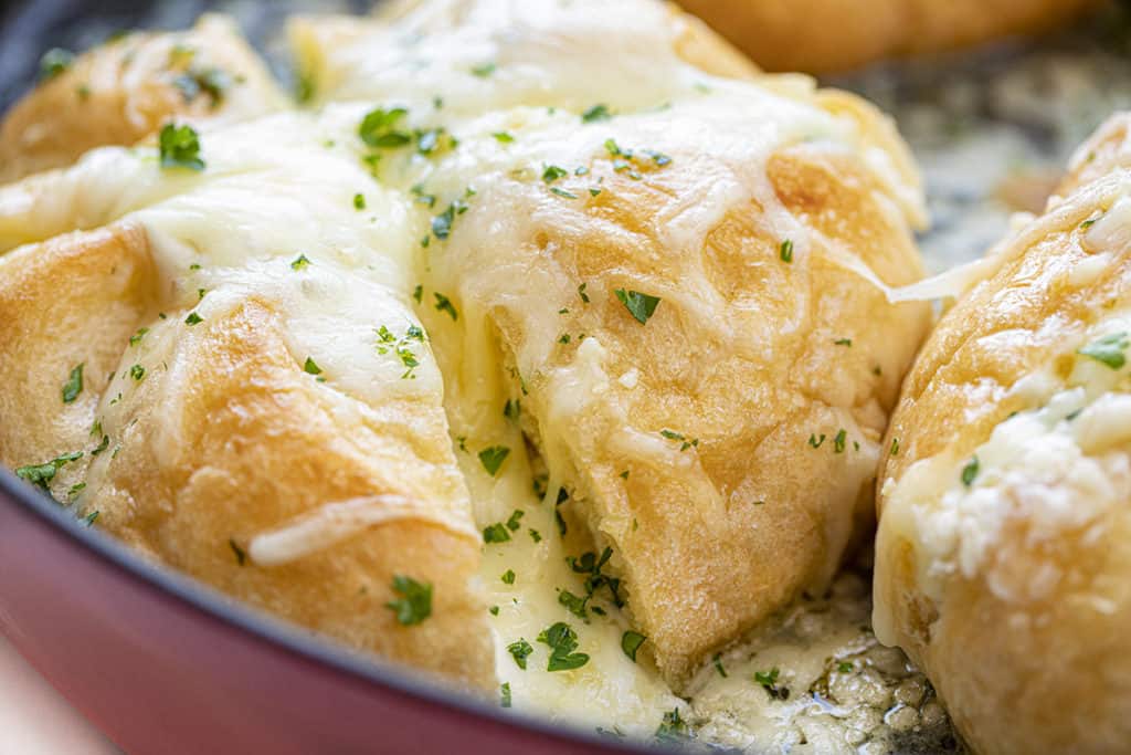 EASY Cheesy Garlic Bread - I Am Homesteader