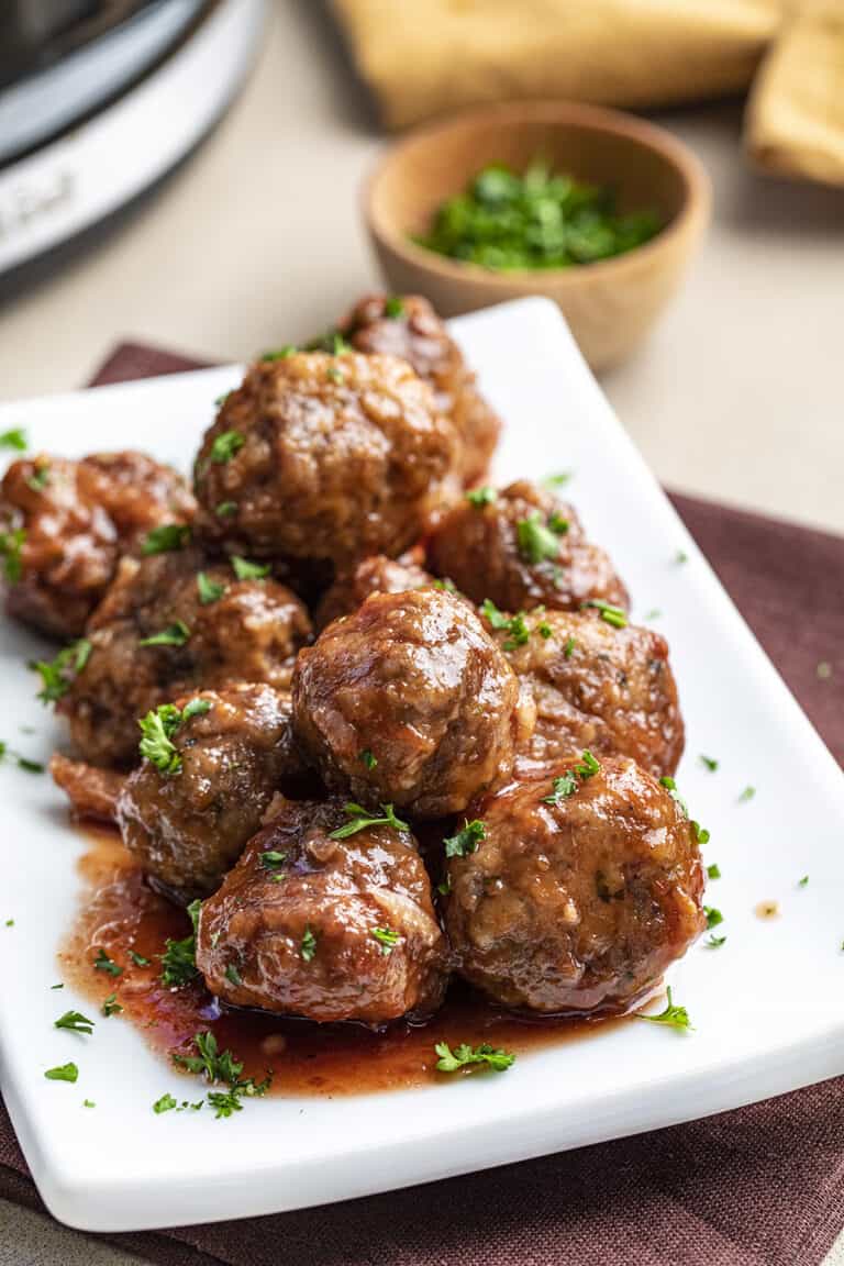 Crockpot Grape Jelly Meatballs - I Am Homesteader