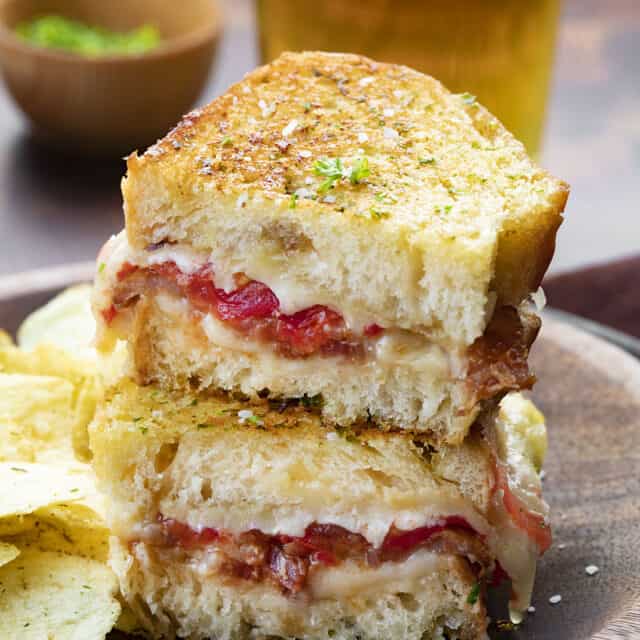 Roasted Garlic Grilled Cheese I Am Homesteader