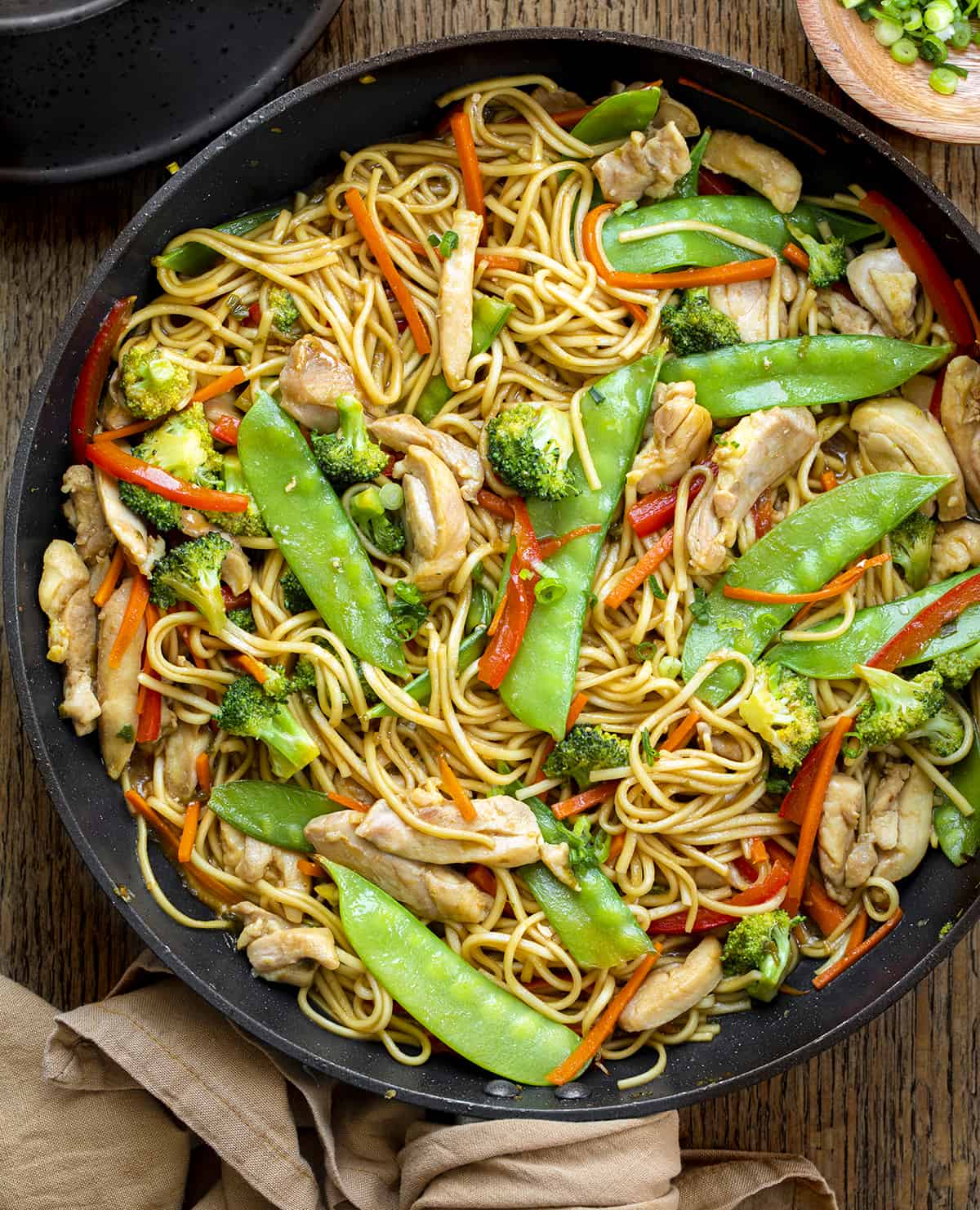 Chicken Lo Mein in a Skillet Ready to Serve. Dinner, Supper, How to Make Lo Mein, Chicken Lo mein, Chicken thigh Lo Mein, American Lo Mein, Noodles, Asian Inspired Lo Mein, The Best Lo Mein, i am homesteader, iamhomesteader