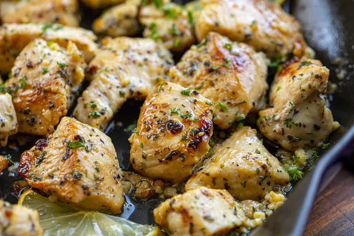 Close up a Lemon Garlic Chicken Bites. Dinner, Supper, Chicken Bite Recipes, Chicken Recipes, How to Make Chicken Bites, Easy Chicken Bites, Quick Chicken Dinners, Lemon Chicken, Garlic Chicken, i am homesteader, iamhomesteader