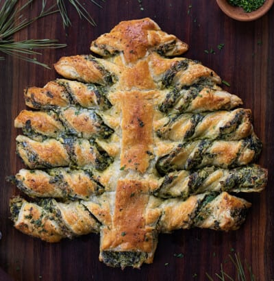 Spinach Dip Pull-Apart Christmas Tree - I Am Homesteader